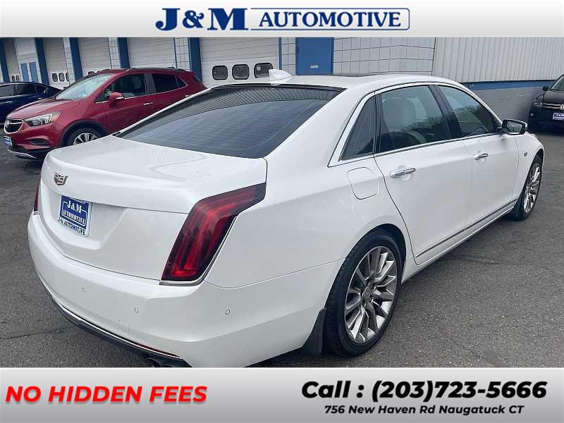 2017 Cadillac CT6 Luxury photo 3
