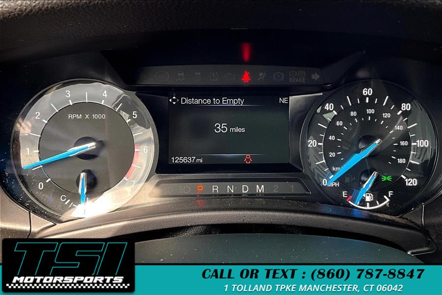 2016 Ford Expedition 4WD 4dr XLT, available for sale in Manchester, Connecticut | TSI Motorsports. Manchester, Connecticut 2016 Ford Expedition 4WD 4dr XLT, available for sale in Manchester, Connecticut | TSI Motorsports. Manchester, Connecticut