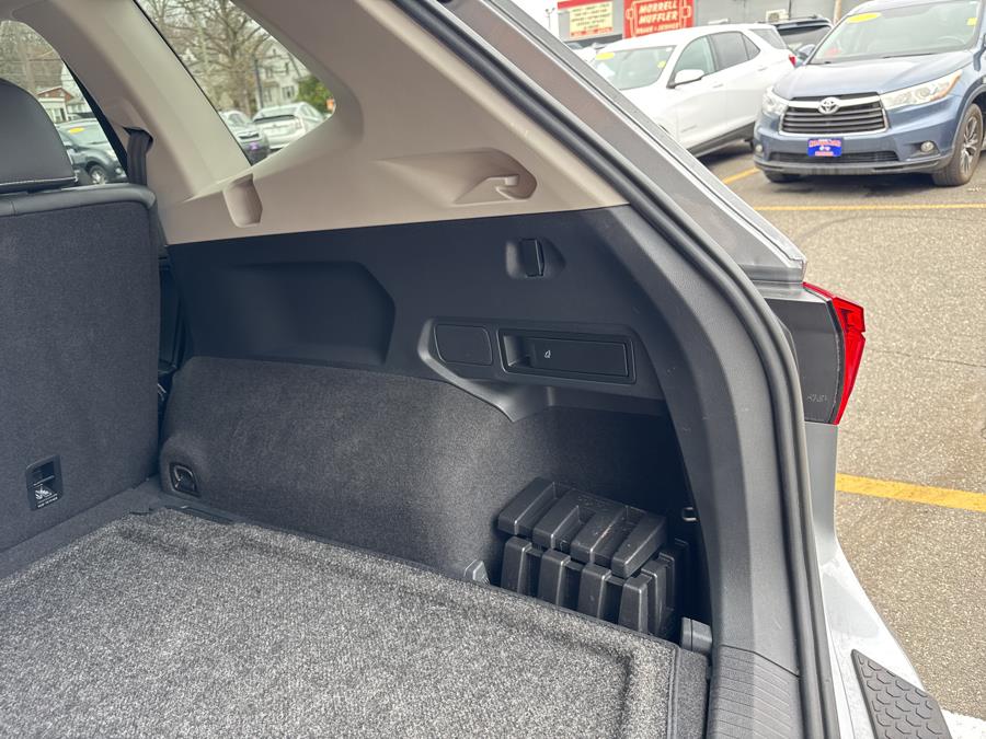 2021 Volkswagen Tiguan 2.0T SE 4MOTION, available for sale in Waterbury, Connecticut | National Auto Brokers, Inc.. Waterbury, Connecticut 2021 Volkswagen Tiguan 2.0T SE 4MOTION, available for sale in Waterbury, Connecticut | National Auto Brokers, Inc.. Waterbury, Connecticut