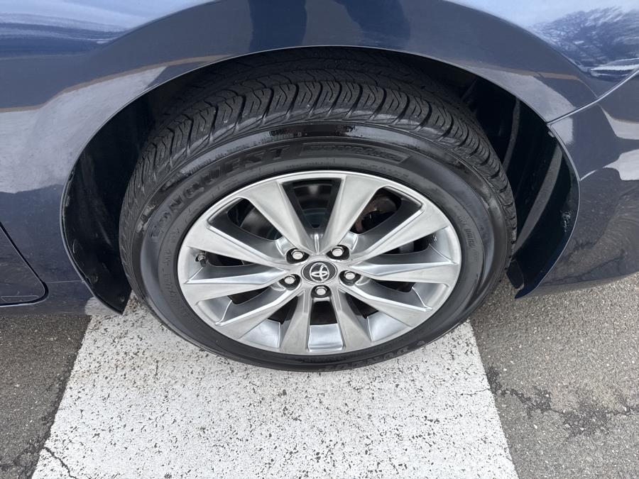 2017 Toyota Camry XLE Auto, available for sale in Waterbury, Connecticut | National Auto Brokers, Inc.. Waterbury, Connecticut 2017 Toyota Camry XLE Auto, available for sale in Waterbury, Connecticut | National Auto Brokers, Inc.. Waterbury, Connecticut