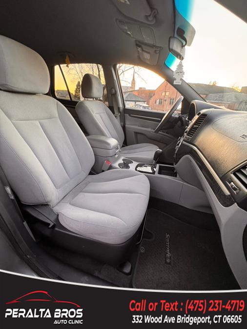 2009 Hyundai Santa Fe AWD 4dr Man GLS, available for sale in Bridgeport, Connecticut | Peralta Bros Auto Clinic. Bridgeport, Connecticut 2009 Hyundai Santa Fe AWD 4dr Man GLS, available for sale in Bridgeport, Connecticut | Peralta Bros Auto Clinic. Bridgeport, Connecticut