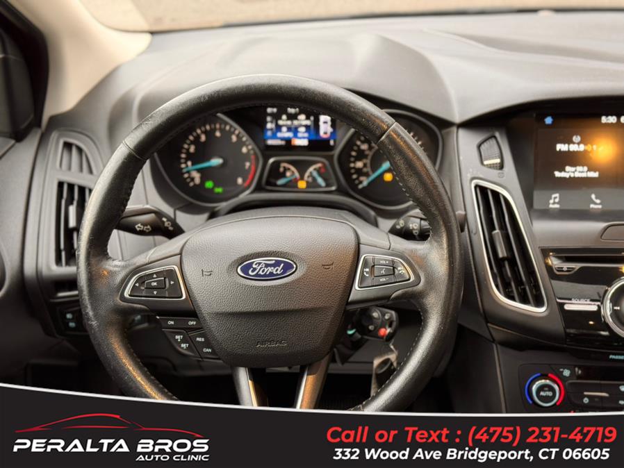 2017 Ford Focus SEL Sedan, available for sale in Bridgeport, Connecticut | Peralta Bros Auto Clinic. Bridgeport, Connecticut 2017 Ford Focus SEL Sedan, available for sale in Bridgeport, Connecticut | Peralta Bros Auto Clinic. Bridgeport, Connecticut