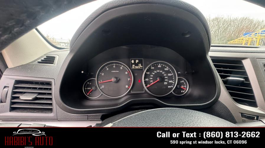 2013 Subaru Outback 4dr Wgn H4 Auto 2.5i Premium, available for sale in Windsor Locks, Connecticut | Habibis Auto Sales. Windsor Locks, Connecticut 2013 Subaru Outback 4dr Wgn H4 Auto 2.5i Premium, available for sale in Windsor Locks, Connecticut | Habibis Auto Sales. Windsor Locks, Connecticut