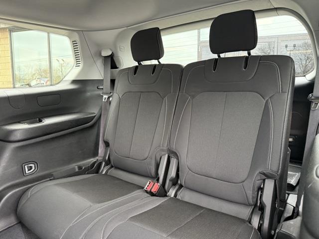 2023 Jeep Grand Cherokee l Laredo, available for sale in Stratford, Connecticut | Wiz Leasing Inc. Stratford, Connecticut 2023 Jeep Grand Cherokee l Laredo, available for sale in Stratford, Connecticut | Wiz Leasing Inc. Stratford, Connecticut