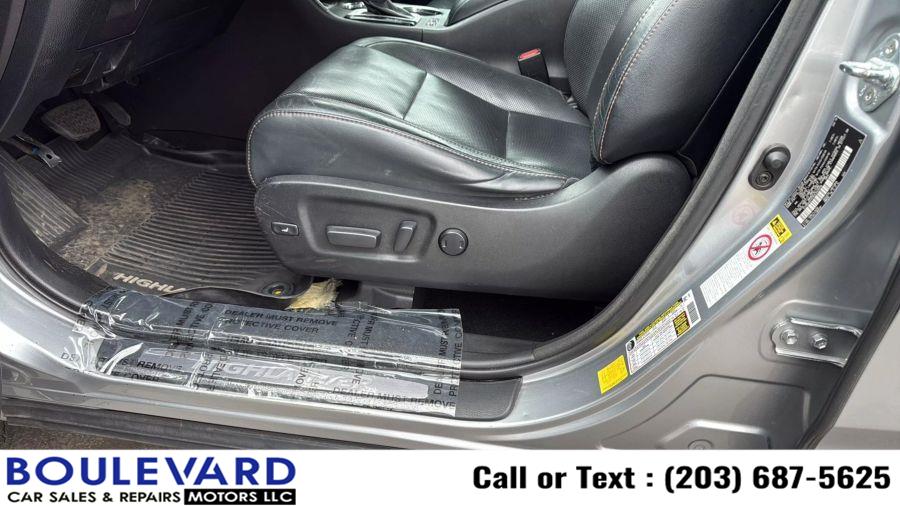 2016 Toyota Highlander Limited Sport Utility 4D, available for sale in New Haven, Connecticut | Boulevard Motors LLC. New Haven, Connecticut 2016 Toyota Highlander Limited Sport Utility 4D, available for sale in New Haven, Connecticut | Boulevard Motors LLC. New Haven, Connecticut