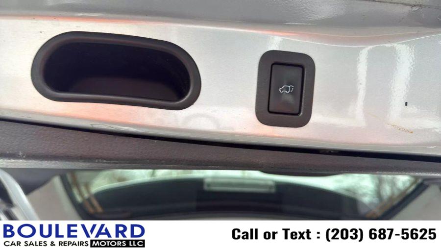 2016 Toyota Highlander Limited Sport Utility 4D, available for sale in New Haven, Connecticut | Boulevard Motors LLC. New Haven, Connecticut 2016 Toyota Highlander Limited Sport Utility 4D, available for sale in New Haven, Connecticut | Boulevard Motors LLC. New Haven, Connecticut