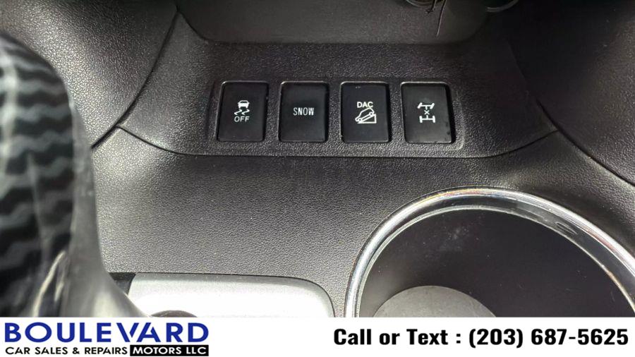 2016 Toyota Highlander Limited Sport Utility 4D, available for sale in New Haven, Connecticut | Boulevard Motors LLC. New Haven, Connecticut 2016 Toyota Highlander Limited Sport Utility 4D, available for sale in New Haven, Connecticut | Boulevard Motors LLC. New Haven, Connecticut