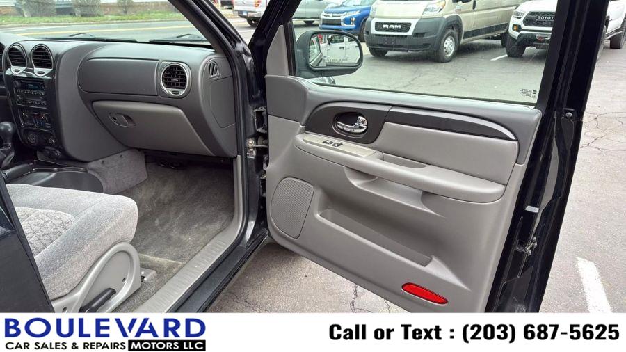 2004 GMC Envoy SLT Sport Utility 4D, available for sale in New Haven, Connecticut | Boulevard Motors LLC. New Haven, Connecticut 2004 GMC Envoy SLT Sport Utility 4D, available for sale in New Haven, Connecticut | Boulevard Motors LLC. New Haven, Connecticut