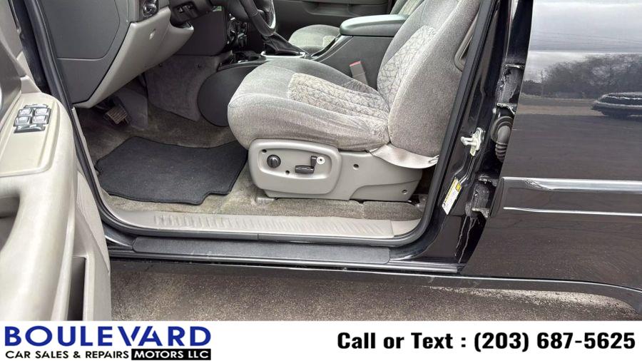 2004 GMC Envoy SLT Sport Utility 4D, available for sale in New Haven, Connecticut | Boulevard Motors LLC. New Haven, Connecticut 2004 GMC Envoy SLT Sport Utility 4D, available for sale in New Haven, Connecticut | Boulevard Motors LLC. New Haven, Connecticut