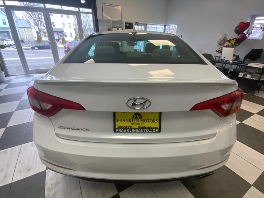 2015 Hyundai Sonata 4dr Sdn 2.4L SE PZEV, available for sale in Hartford, Connecticut | Franklin Motors Auto Sales LLC. Hartford, Connecticut 2015 Hyundai Sonata 4dr Sdn 2.4L SE PZEV, available for sale in Hartford, Connecticut | Franklin Motors Auto Sales LLC. Hartford, Connecticut