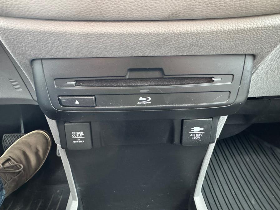 2018 Honda Odyssey Elite Auto, available for sale in West Springfield, Massachusetts | Union Street Auto Sales. West Springfield, Massachusetts 2018 Honda Odyssey Elite Auto, available for sale in West Springfield, Massachusetts | Union Street Auto Sales. West Springfield, Massachusetts