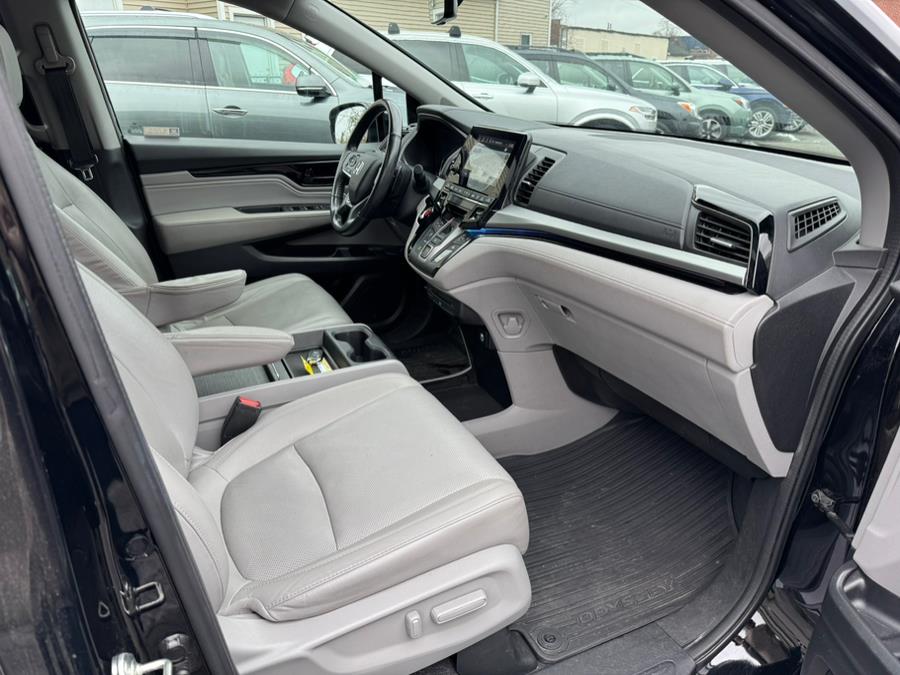 2018 Honda Odyssey Elite Auto, available for sale in West Springfield, Massachusetts | Union Street Auto Sales. West Springfield, Massachusetts 2018 Honda Odyssey Elite Auto, available for sale in West Springfield, Massachusetts | Union Street Auto Sales. West Springfield, Massachusetts