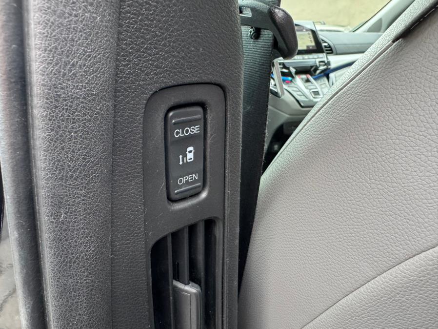 2018 Honda Odyssey Elite Auto, available for sale in West Springfield, Massachusetts | Union Street Auto Sales. West Springfield, Massachusetts 2018 Honda Odyssey Elite Auto, available for sale in West Springfield, Massachusetts | Union Street Auto Sales. West Springfield, Massachusetts