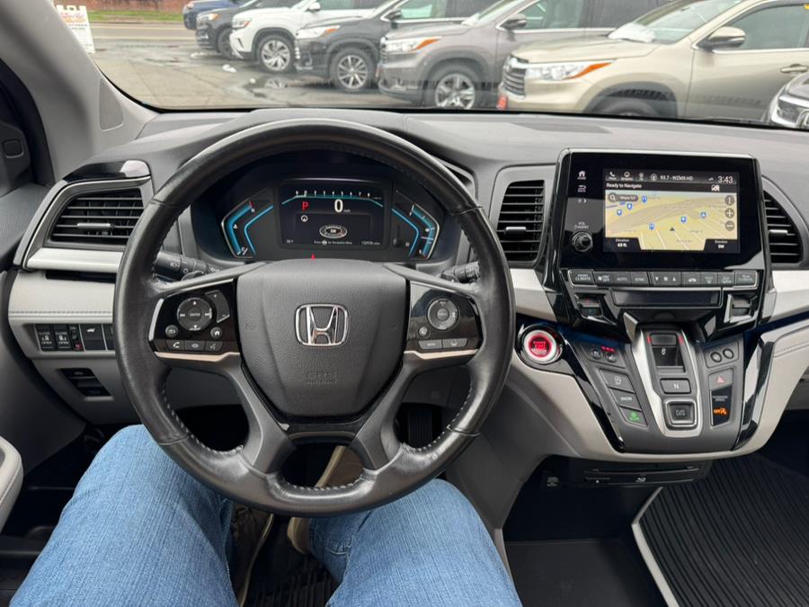 2018 Honda Odyssey Elite Auto, available for sale in West Springfield, Massachusetts | Union Street Auto Sales. West Springfield, Massachusetts 2018 Honda Odyssey Elite Auto, available for sale in West Springfield, Massachusetts | Union Street Auto Sales. West Springfield, Massachusetts