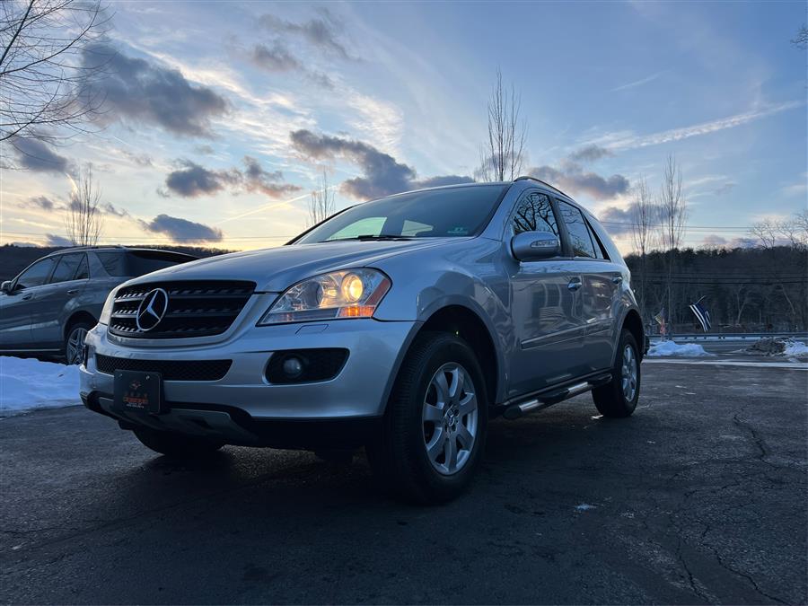 2006 Mercedes-Benz M-Class 4MATIC 4dr 3.5L, available for sale in Canton, Connecticut | Lava Motors. Canton, Connecticut 2006 Mercedes-Benz M-Class 4MATIC 4dr 3.5L, available for sale in Canton, Connecticut | Lava Motors. Canton, Connecticut