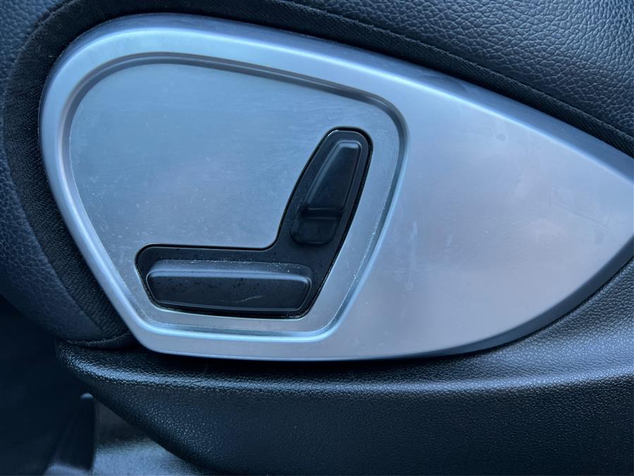 2006 Mercedes-Benz M-Class 4MATIC 4dr 3.5L, available for sale in Canton, Connecticut | Lava Motors. Canton, Connecticut 2006 Mercedes-Benz M-Class 4MATIC 4dr 3.5L, available for sale in Canton, Connecticut | Lava Motors. Canton, Connecticut