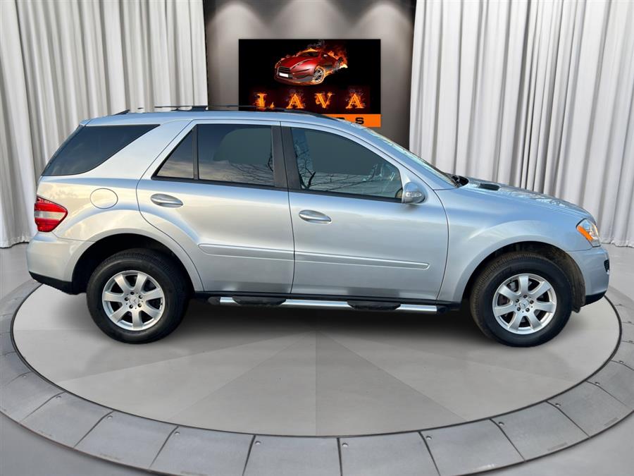 2006 Mercedes-Benz M-Class 4MATIC 4dr 3.5L, available for sale in Canton, Connecticut | Lava Motors. Canton, Connecticut 2006 Mercedes-Benz M-Class 4MATIC 4dr 3.5L, available for sale in Canton, Connecticut | Lava Motors. Canton, Connecticut