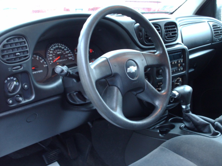 2008 Chevrolet TrailBlazer 4WD 4dr LT w/1LT, available for sale in Warwick, Rhode Island | Premier Automotive Sales. Warwick, Rhode Island 2008 Chevrolet TrailBlazer 4WD 4dr LT w/1LT, available for sale in Warwick, Rhode Island | Premier Automotive Sales. Warwick, Rhode Island