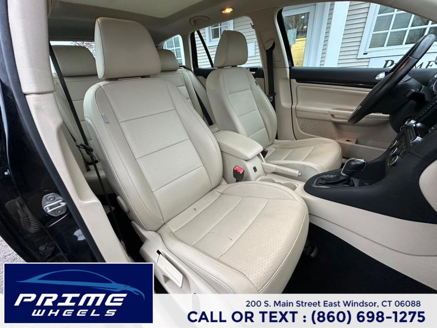 2014 Volkswagen Jetta SportWagen 4dr DSG TDI w/Sunroof & Nav, available for sale in East Windsor, Connecticut | Prime Wheels. East Windsor, Connecticut 2014 Volkswagen Jetta SportWagen 4dr DSG TDI w/Sunroof & Nav, available for sale in East Windsor, Connecticut | Prime Wheels. East Windsor, Connecticut