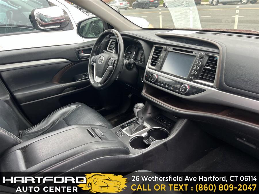2015 Toyota Highlander XLE AWD 4dr SUV, available for sale in Hartford, Connecticut | Hartford Auto Center LLC. Hartford, Connecticut 2015 Toyota Highlander XLE AWD 4dr SUV, available for sale in Hartford, Connecticut | Hartford Auto Center LLC. Hartford, Connecticut