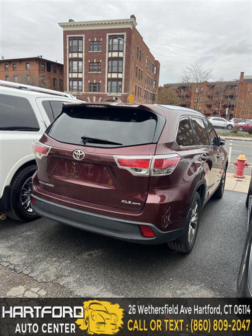 2015 Toyota Highlander XLE AWD 4dr SUV, available for sale in Hartford, Connecticut | Hartford Auto Center LLC. Hartford, Connecticut 2015 Toyota Highlander XLE AWD 4dr SUV, available for sale in Hartford, Connecticut | Hartford Auto Center LLC. Hartford, Connecticut