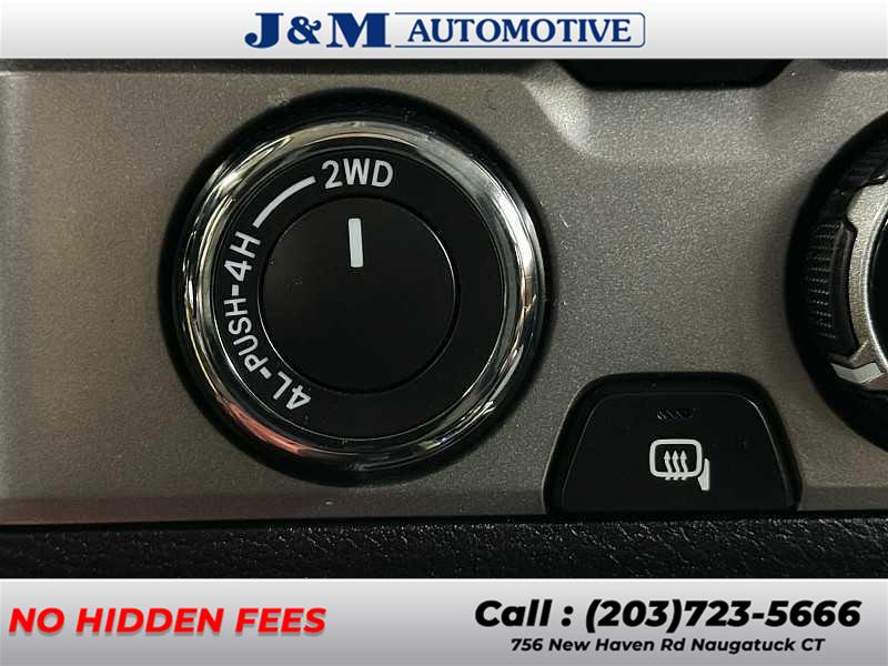 2017 Toyota Tacoma SR5, available for sale in Naugatuck, Connecticut | J&M Automotive Sls&Svc LLC. Naugatuck, Connecticut 2017 Toyota Tacoma SR5, available for sale in Naugatuck, Connecticut | J&M Automotive Sls&Svc LLC. Naugatuck, Connecticut
