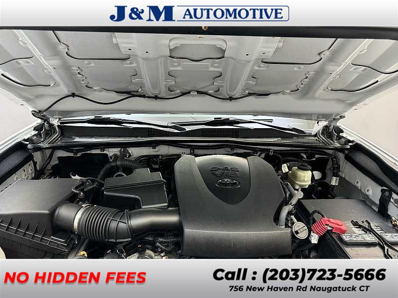 2017 Toyota Tacoma SR5, available for sale in Naugatuck, Connecticut | J&M Automotive Sls&Svc LLC. Naugatuck, Connecticut 2017 Toyota Tacoma SR5, available for sale in Naugatuck, Connecticut | J&M Automotive Sls&Svc LLC. Naugatuck, Connecticut