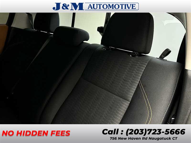 2017 Toyota Tacoma SR5, available for sale in Naugatuck, Connecticut | J&M Automotive Sls&Svc LLC. Naugatuck, Connecticut 2017 Toyota Tacoma SR5, available for sale in Naugatuck, Connecticut | J&M Automotive Sls&Svc LLC. Naugatuck, Connecticut