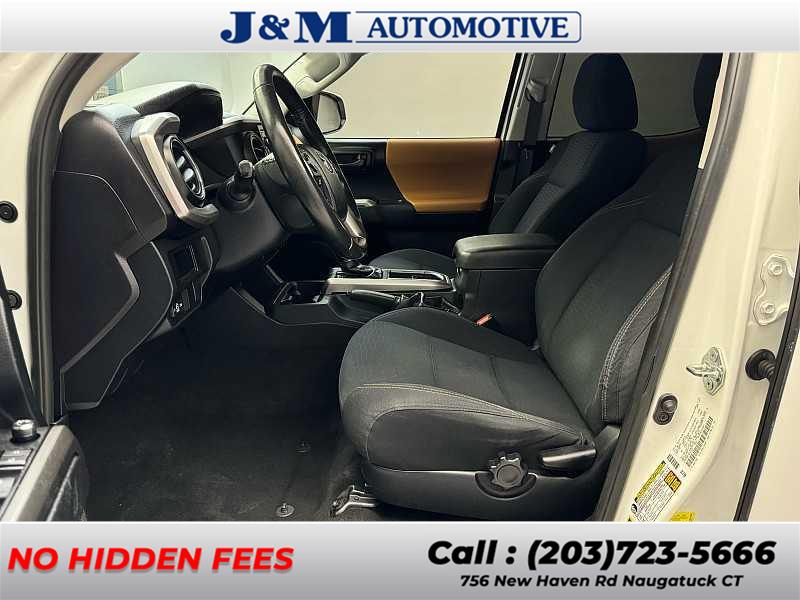 2017 Toyota Tacoma SR5, available for sale in Naugatuck, Connecticut | J&M Automotive Sls&Svc LLC. Naugatuck, Connecticut 2017 Toyota Tacoma SR5, available for sale in Naugatuck, Connecticut | J&M Automotive Sls&Svc LLC. Naugatuck, Connecticut