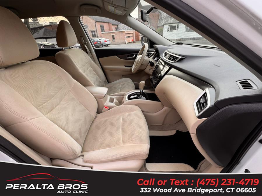 2014 Nissan Rogue AWD 4dr SV, available for sale in Bridgeport, Connecticut | Peralta Bros Auto Clinic. Bridgeport, Connecticut 2014 Nissan Rogue AWD 4dr SV, available for sale in Bridgeport, Connecticut | Peralta Bros Auto Clinic. Bridgeport, Connecticut