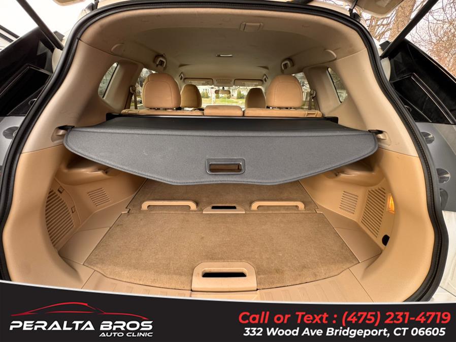 2014 Nissan Rogue AWD 4dr SV, available for sale in Bridgeport, Connecticut | Peralta Bros Auto Clinic. Bridgeport, Connecticut 2014 Nissan Rogue AWD 4dr SV, available for sale in Bridgeport, Connecticut | Peralta Bros Auto Clinic. Bridgeport, Connecticut