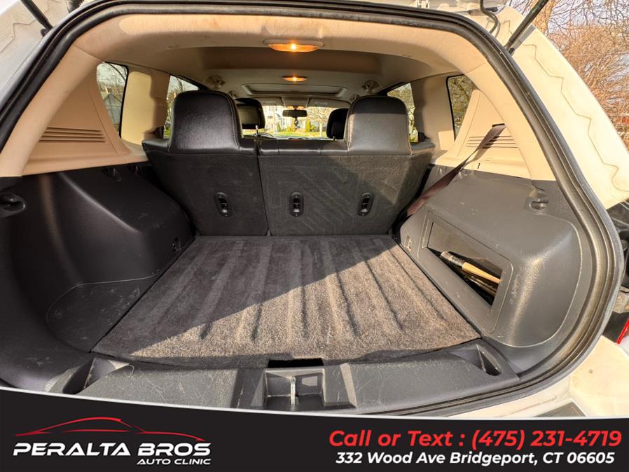 2016 Jeep Compass 4WD 4dr High Altitude Edition, available for sale in Bridgeport, Connecticut | Peralta Bros Auto Clinic. Bridgeport, Connecticut 2016 Jeep Compass 4WD 4dr High Altitude Edition, available for sale in Bridgeport, Connecticut | Peralta Bros Auto Clinic. Bridgeport, Connecticut