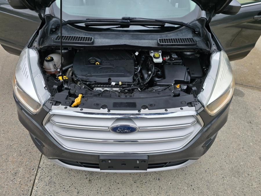 2018 Ford Escape SE 4WD, available for sale in Philadelphia, Pennsylvania | Eugen's Auto Sales & Repairs. Philadelphia, Pennsylvania 2018 Ford Escape SE 4WD, available for sale in Philadelphia, Pennsylvania | Eugen's Auto Sales & Repairs. Philadelphia, Pennsylvania