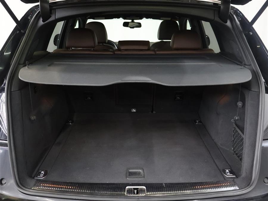 2017 Audi Q5 PREMIUM PLUS S-LINE, available for sale in Paterson, New Jersey | Fast Track Motors. Paterson, New Jersey 2017 Audi Q5 PREMIUM PLUS S-LINE, available for sale in Paterson, New Jersey | Fast Track Motors. Paterson, New Jersey