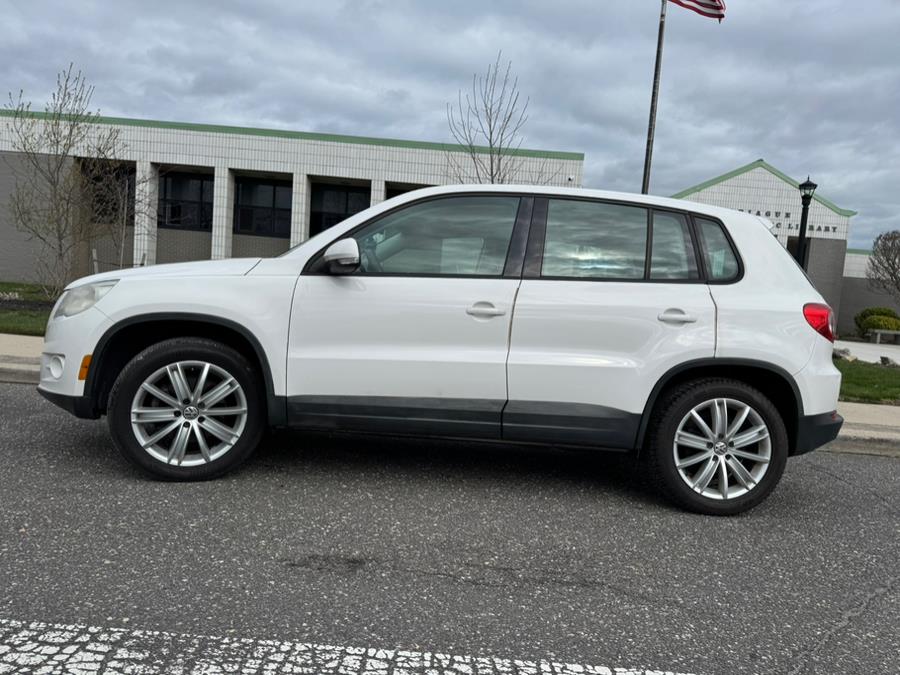 2009 Volkswagen Tiguan FWD 4dr Auto S, available for sale in Copiague, New York | Great Buy Auto Sales. Copiague, New York 2009 Volkswagen Tiguan FWD 4dr Auto S, available for sale in Copiague, New York | Great Buy Auto Sales. Copiague, New York