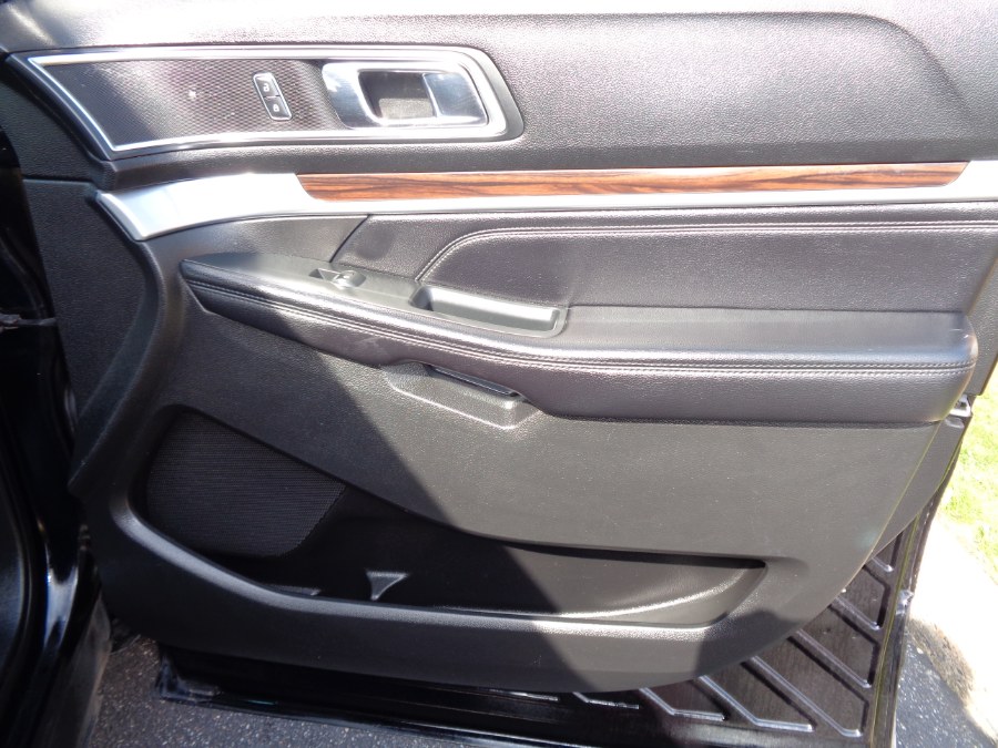 2016 Ford Explorer 4WD 4dr Limited, available for sale in Valley Stream, New York | NY Auto Traders. Valley Stream, New York 2016 Ford Explorer 4WD 4dr Limited, available for sale in Valley Stream, New York | NY Auto Traders. Valley Stream, New York