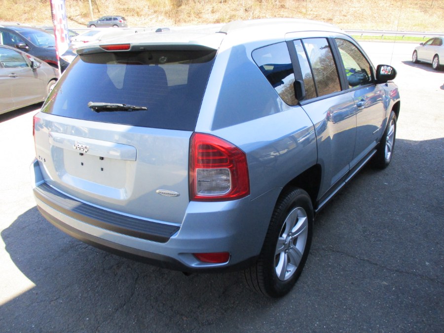 2013 Jeep Compass 4WD 4dr Latitude, available for sale in Meriden, Connecticut | Cos Central Auto. Meriden, Connecticut 2013 Jeep Compass 4WD 4dr Latitude, available for sale in Meriden, Connecticut | Cos Central Auto. Meriden, Connecticut