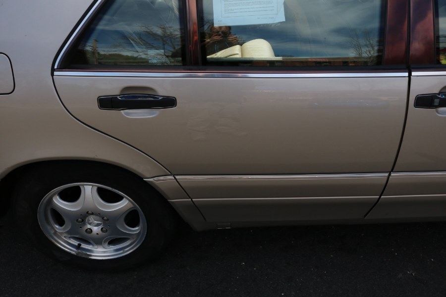 1999 Mercedes-Benz S-Class 4dr Sdn 3.2L SWB, available for sale in Bristol, Connecticut | Dealmax Motors LLC. Bristol, Connecticut 1999 Mercedes-Benz S-Class 4dr Sdn 3.2L SWB, available for sale in Bristol, Connecticut | Dealmax Motors LLC. Bristol, Connecticut