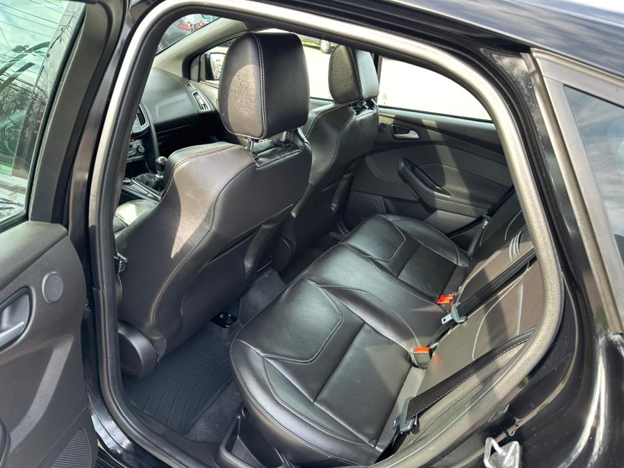 2016 Ford Focus 5dr HB ST, available for sale in South Windsor, Connecticut | Mike And Tony Auto Sales, Inc. South Windsor, Connecticut 2016 Ford Focus 5dr HB ST, available for sale in South Windsor, Connecticut | Mike And Tony Auto Sales, Inc. South Windsor, Connecticut