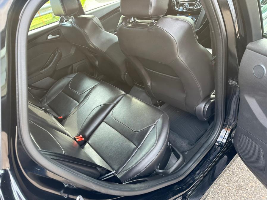 2016 Ford Focus 5dr HB ST, available for sale in South Windsor, Connecticut | Mike And Tony Auto Sales, Inc. South Windsor, Connecticut 2016 Ford Focus 5dr HB ST, available for sale in South Windsor, Connecticut | Mike And Tony Auto Sales, Inc. South Windsor, Connecticut