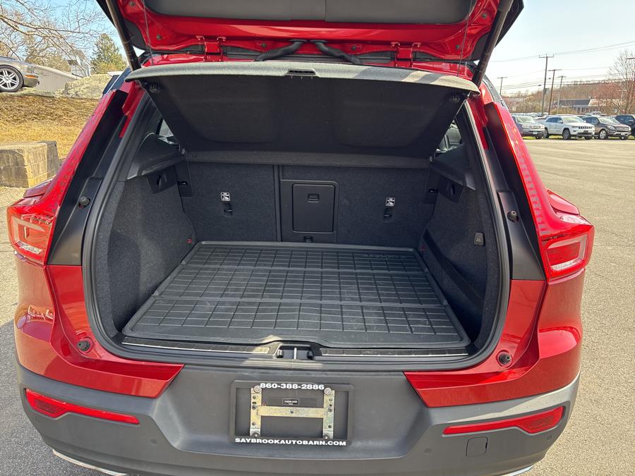 2020 Volvo XC40 T5 AWD R-Design, available for sale in Old Saybrook, Connecticut | Saybrook Auto Barn. Old Saybrook, Connecticut 2020 Volvo XC40 T5 AWD R-Design, available for sale in Old Saybrook, Connecticut | Saybrook Auto Barn. Old Saybrook, Connecticut