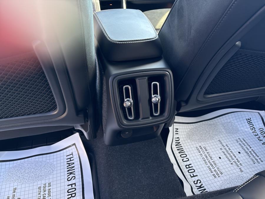 2020 Volvo XC40 T5 AWD R-Design, available for sale in Old Saybrook, Connecticut | Saybrook Auto Barn. Old Saybrook, Connecticut 2020 Volvo XC40 T5 AWD R-Design, available for sale in Old Saybrook, Connecticut | Saybrook Auto Barn. Old Saybrook, Connecticut