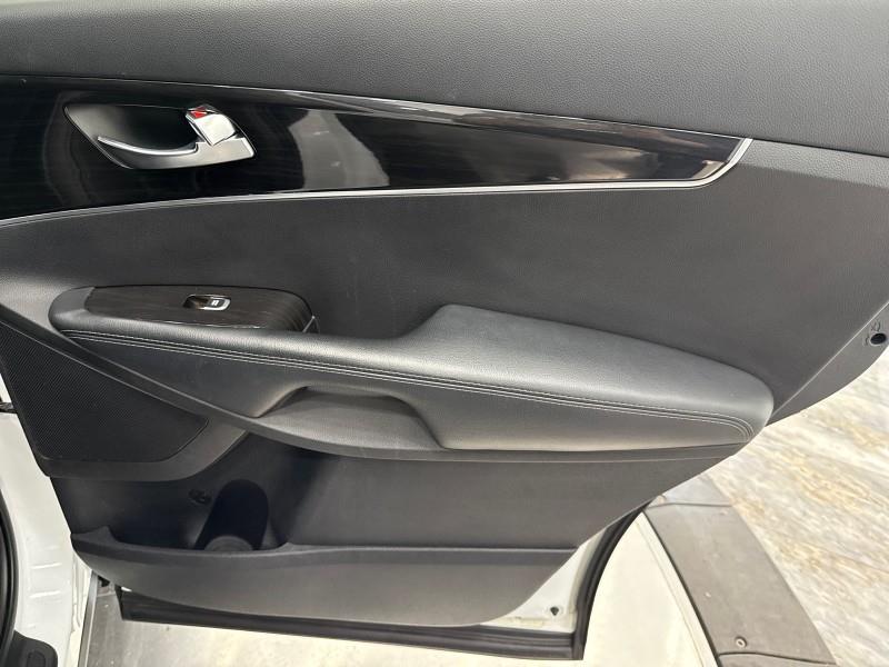 2019 Kia Sorento LX AWD, available for sale in Maple Shade, New Jersey | Car Revolution. Maple Shade, New Jersey 2019 Kia Sorento LX AWD, available for sale in Maple Shade, New Jersey | Car Revolution. Maple Shade, New Jersey
