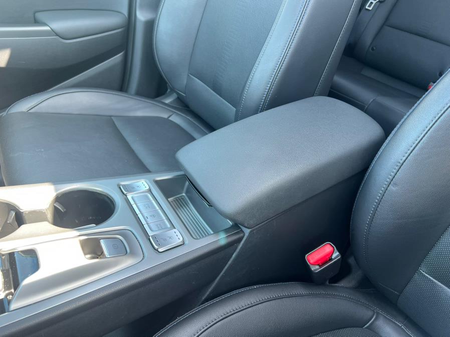2022 Hyundai Kona Electric Limited FWD, available for sale in Daly City, California | Green Light Auto Wholesale. Daly City, California 2022 Hyundai Kona Electric Limited FWD, available for sale in Daly City, California | Green Light Auto Wholesale. Daly City, California