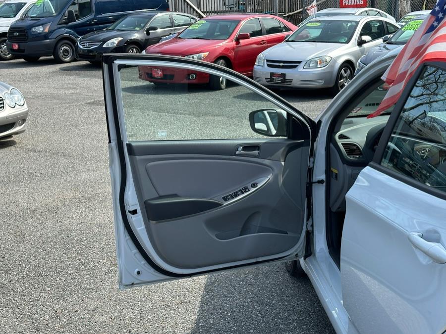 2017 Hyundai Accent Value Edition Sedan Auto, available for sale in Irvington , New Jersey | Auto Haus of Irvington Corp. Irvington , New Jersey 2017 Hyundai Accent Value Edition Sedan Auto, available for sale in Irvington , New Jersey | Auto Haus of Irvington Corp. Irvington , New Jersey