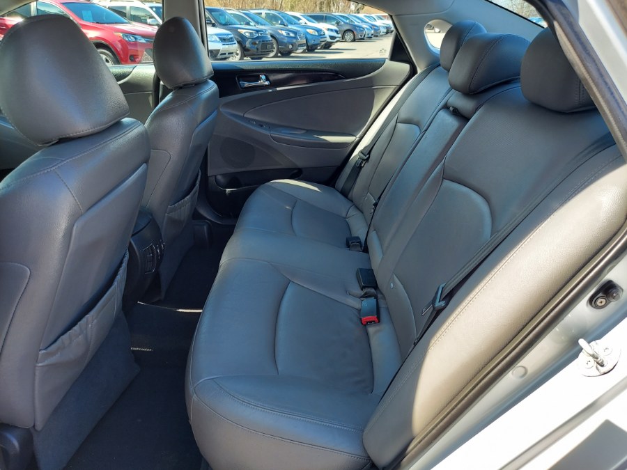 2011 Hyundai Sonata 4dr Sdn 2.4L Auto Ltd, available for sale in East Windsor, Connecticut | United Auto Sales of E Windsor, Inc. East Windsor, Connecticut 2011 Hyundai Sonata 4dr Sdn 2.4L Auto Ltd, available for sale in East Windsor, Connecticut | United Auto Sales of E Windsor, Inc. East Windsor, Connecticut