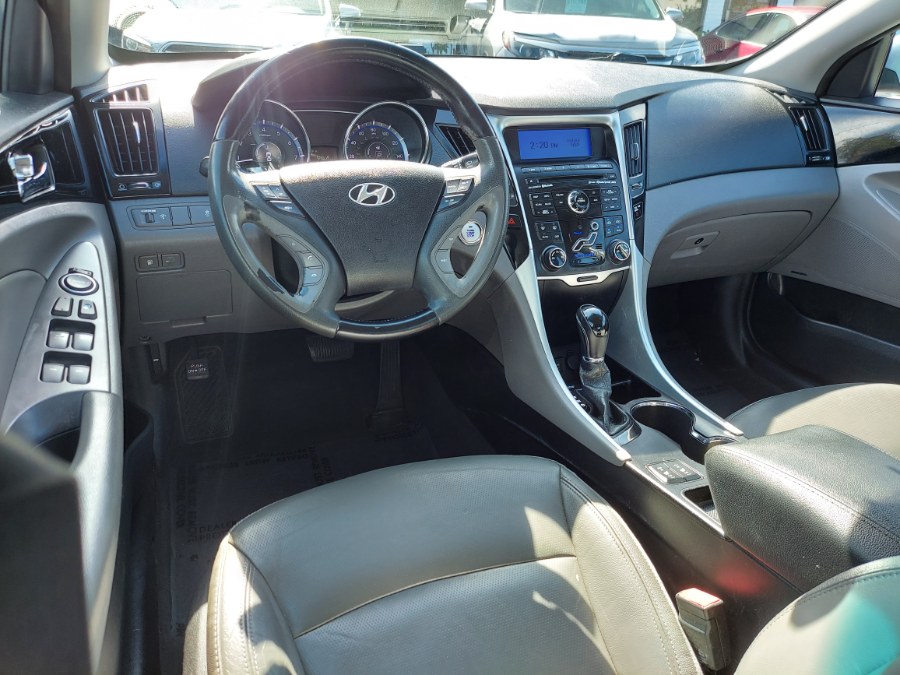 2011 Hyundai Sonata 4dr Sdn 2.4L Auto Ltd, available for sale in East Windsor, Connecticut | United Auto Sales of E Windsor, Inc. East Windsor, Connecticut 2011 Hyundai Sonata 4dr Sdn 2.4L Auto Ltd, available for sale in East Windsor, Connecticut | United Auto Sales of E Windsor, Inc. East Windsor, Connecticut