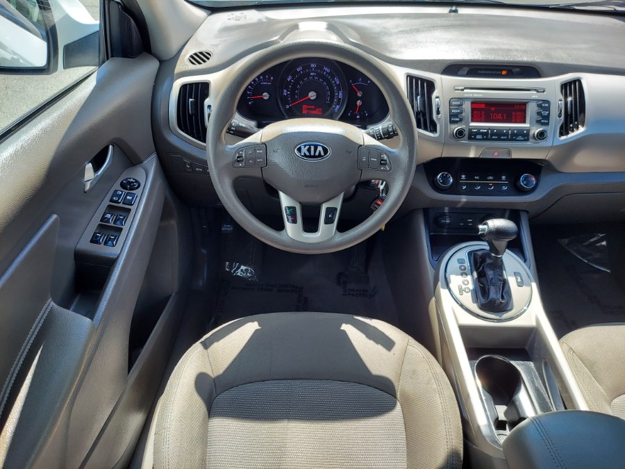2016 Kia Sportage AWD 4dr LX, available for sale in East Windsor, Connecticut | United Auto Sales of E Windsor, Inc. East Windsor, Connecticut 2016 Kia Sportage AWD 4dr LX, available for sale in East Windsor, Connecticut | United Auto Sales of E Windsor, Inc. East Windsor, Connecticut