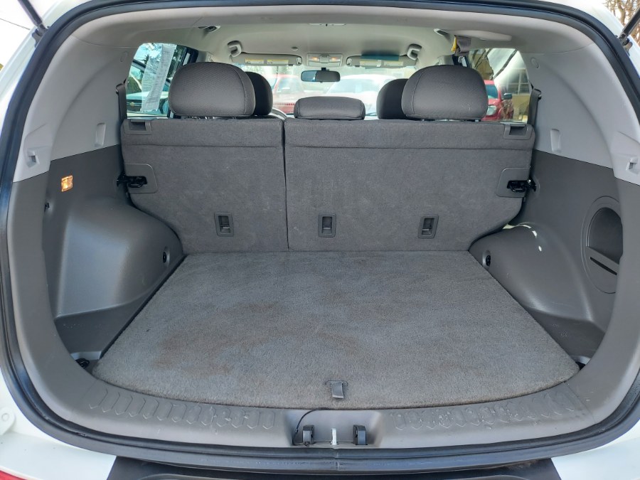 2016 Kia Sportage AWD 4dr LX, available for sale in East Windsor, Connecticut | United Auto Sales of E Windsor, Inc. East Windsor, Connecticut 2016 Kia Sportage AWD 4dr LX, available for sale in East Windsor, Connecticut | United Auto Sales of E Windsor, Inc. East Windsor, Connecticut
