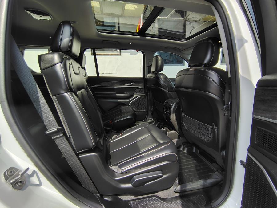 2021 Jeep Grand Cherokee L Limited 4x4, available for sale in Newark, New Jersey | Champion Auto Sales. Newark, New Jersey 2021 Jeep Grand Cherokee L Limited 4x4, available for sale in Newark, New Jersey | Champion Auto Sales. Newark, New Jersey